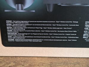 Verpackung der Razer NOMMO V2 Pro PC-Lautsprecher von hinten (2)