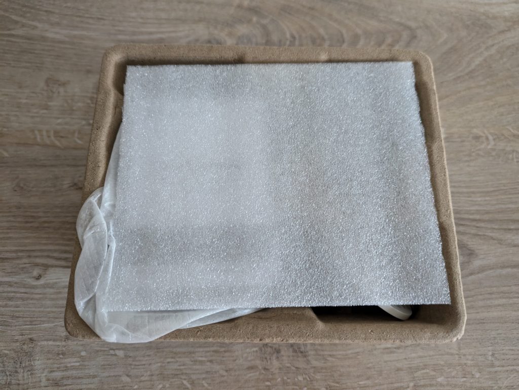 Verpackung der Tapo C200 Überwachungskamera geöffnet