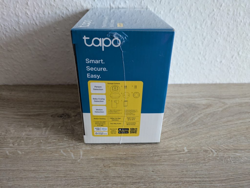 Verpackung der Tapo C200 Überwachungskamera von Rechts