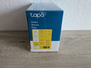 Verpackung der Tapo C200 Überwachungskamera von Rechts