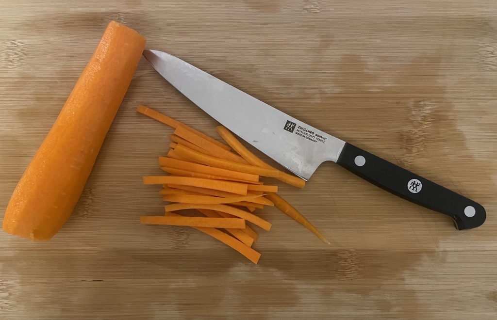 ZWILLING Gourmet Kochmesser compact Julienne-Möhren