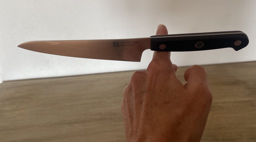 ZWILLING Gourmet Küchenmesser Balance-Test