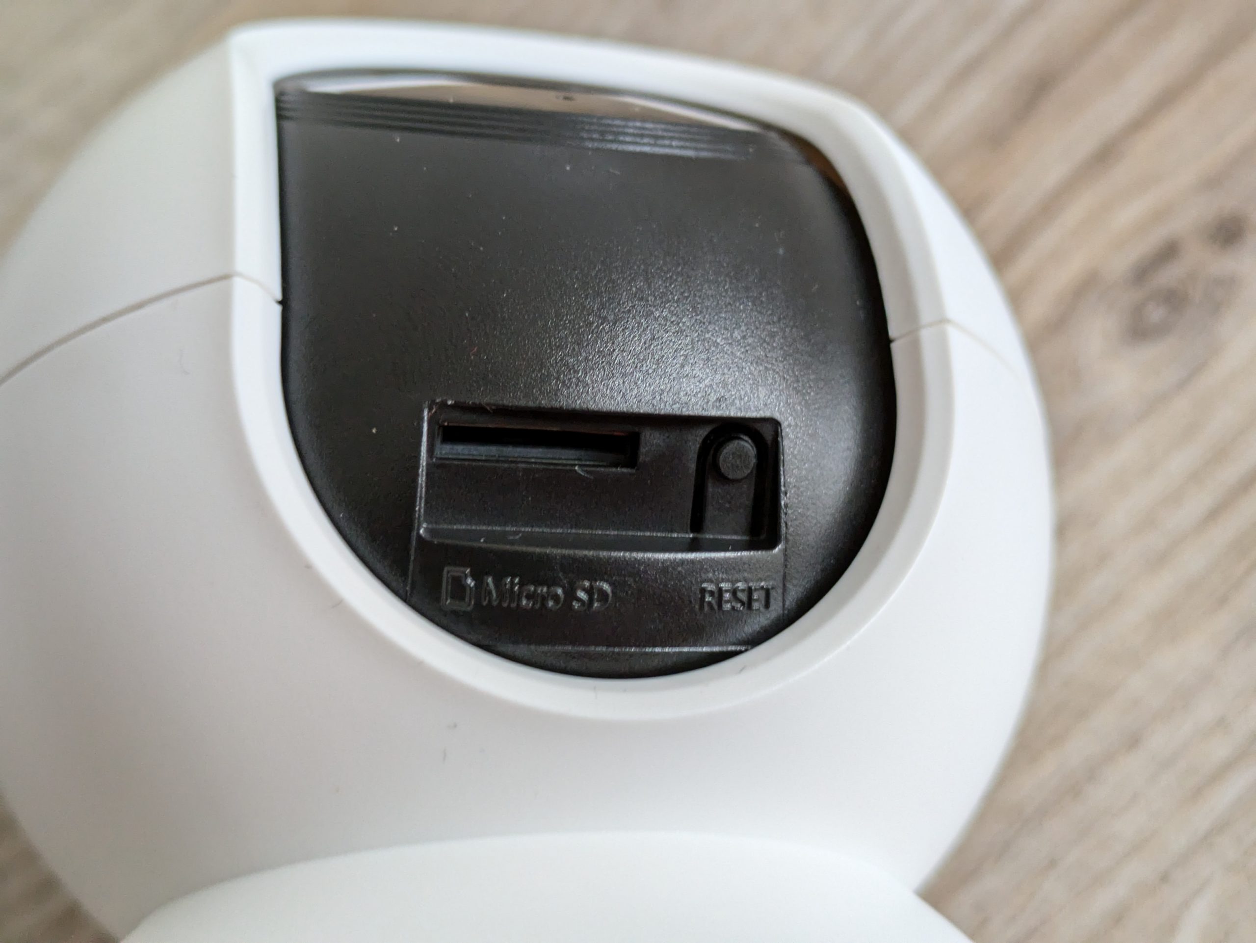 microSD-Slot der Tapo C200 Überwachungskamera