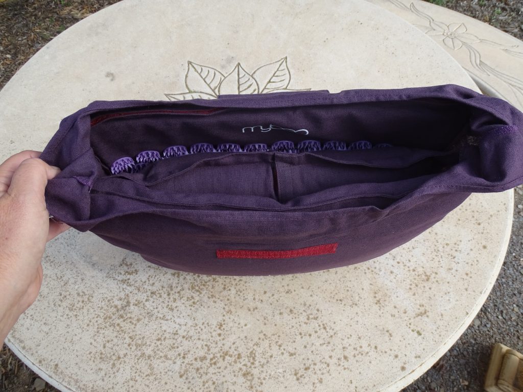 mybeo Akupressurmatte Tasche geöffnet