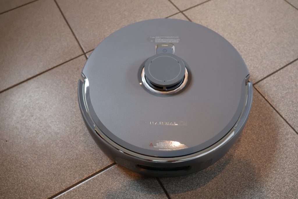 Narwal Freo Z Ultra Staubsauger-Roboter ausgepackt