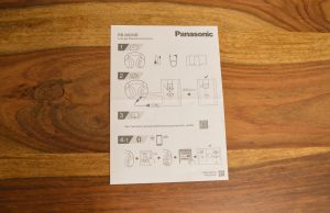 Panasonic RB-M600BE-K Over-Ear-Kopfhörer Bedienungsanleitung Vorderseite