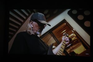 Optoma UHZ66 Beamer Action Musik