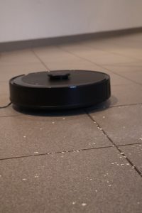 Tapo RV30 Max Plus Staubsauger-Roboter in Action