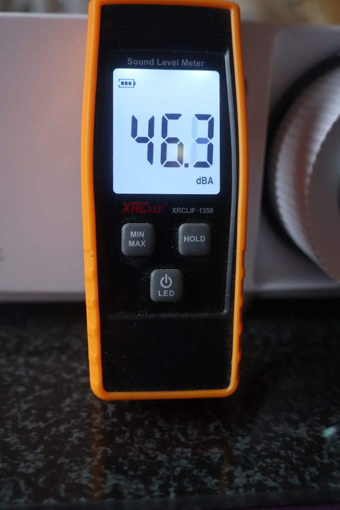 Optoma UHZ66 Beamer Lautstärke