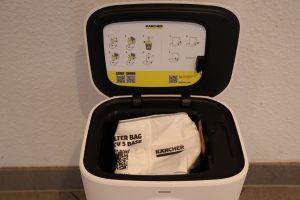 Kärcher RCV 5 Staubsauger-Roboter Absaugstation offen