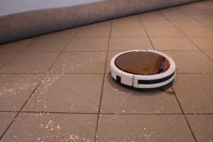 Zaco V5x Staubsauger-Roboter in Action