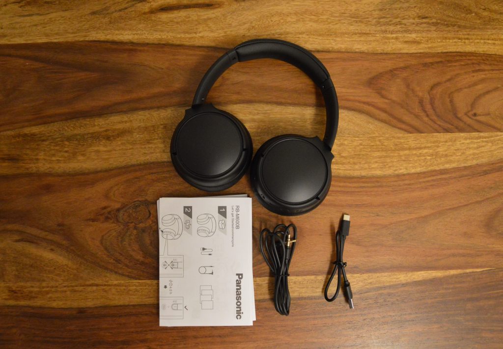 Panasonic RB-M600BE-K Over-Ear-Kopfhörer Verpackungsinhalt