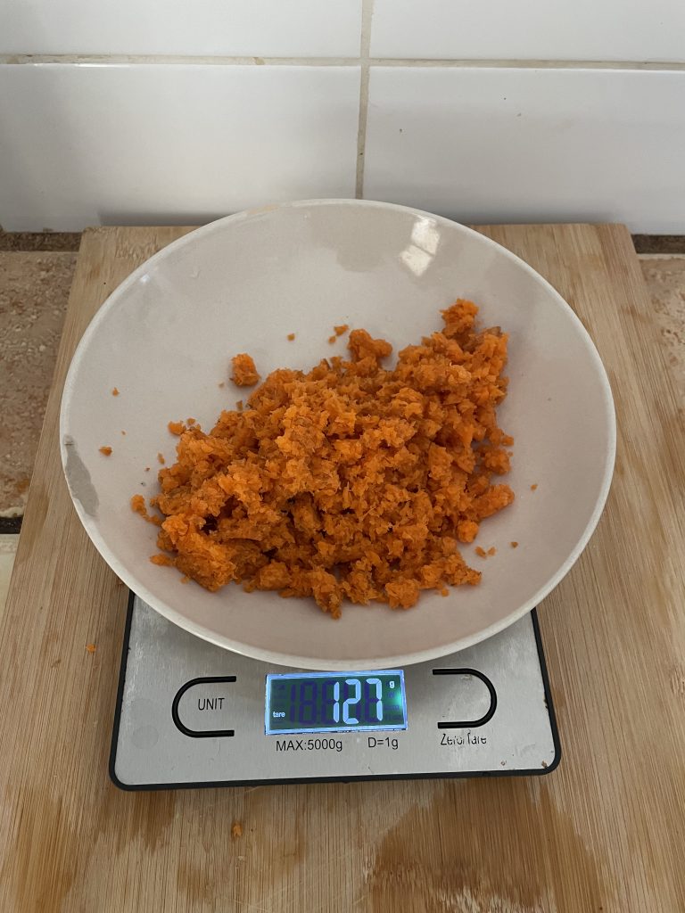 AOBOSI SJ-022 Slow-Juicer Gewicht Möhrentrester