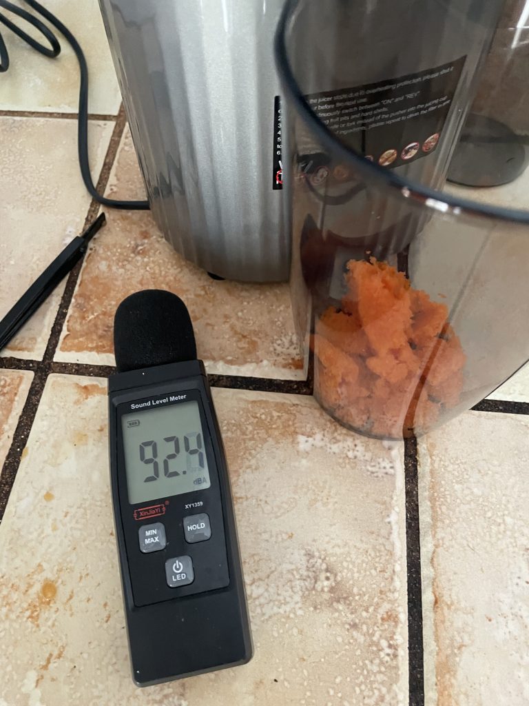 AOBOSI SJ-022 Slow-Juicer gemessene Lautstärke