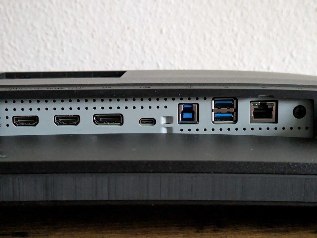 Anschlüsse des Acer VERO CB343CURD Monitors von unten