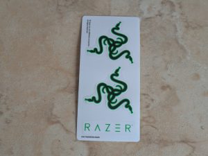 Aufkleber des Razer Freyja Gaming-Sitz-Kissens