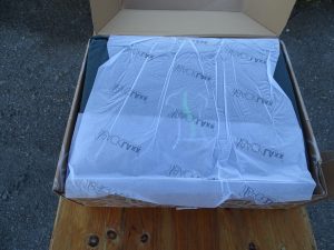 BACKLAxx-Akupressurmatte Verpackung geöffnet