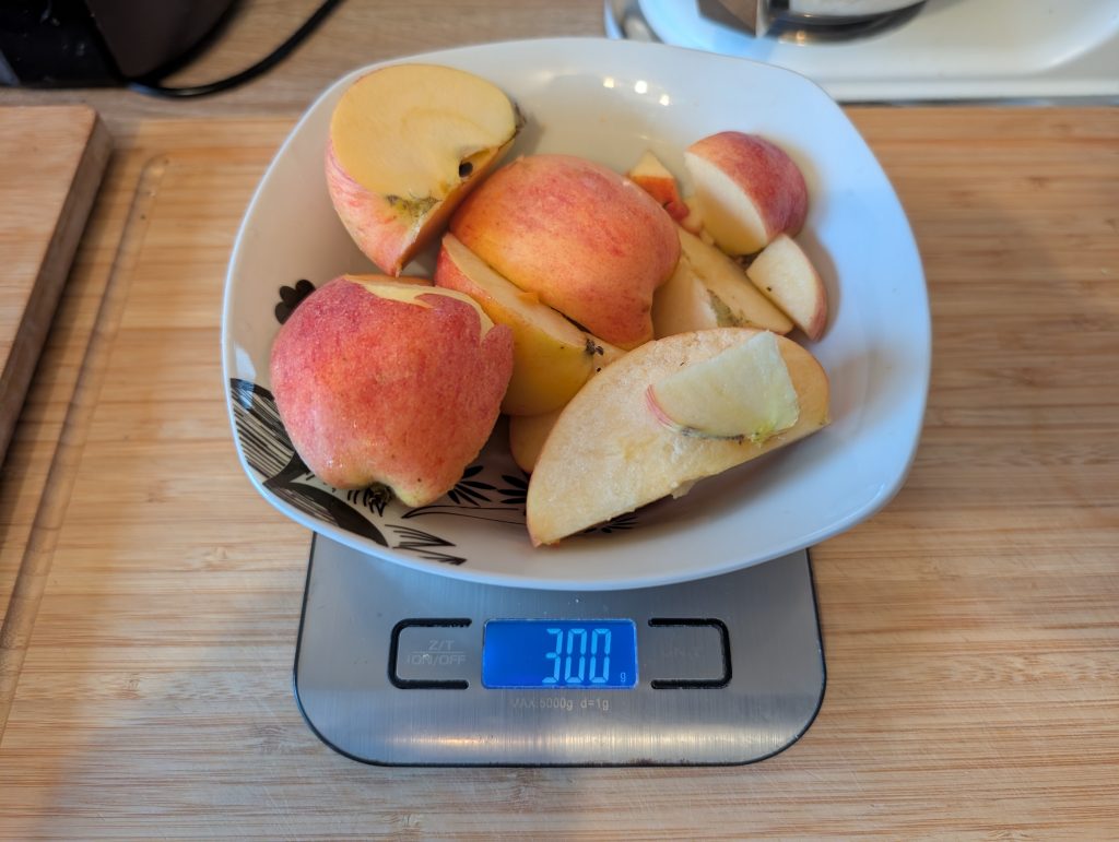 Hazel Quinn Slow Juicer Äpfel