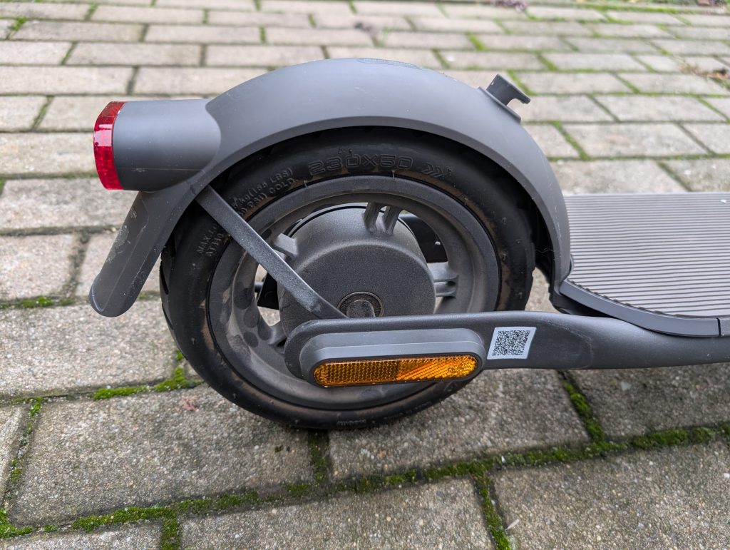 Hinterrad des Xiaomi 4 Lite E-Scooters