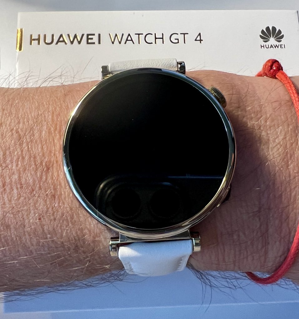 HUAWEI WATCH GT4 am Handgelenk