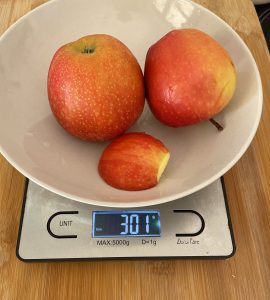 Kenwood PureJuice Pro JMP85.00SI Slow-Juicer 300 Gramm Äpfel für den Apfeltest