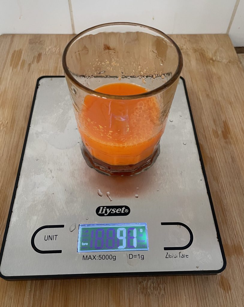 Kenwood PureJuice Pro JMP85.00SI Slow-Juicer Saftausbeute Möhren