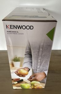 Kenwood PureJuice Pro JMP85.00SI Slow-Juicer im Karton von links