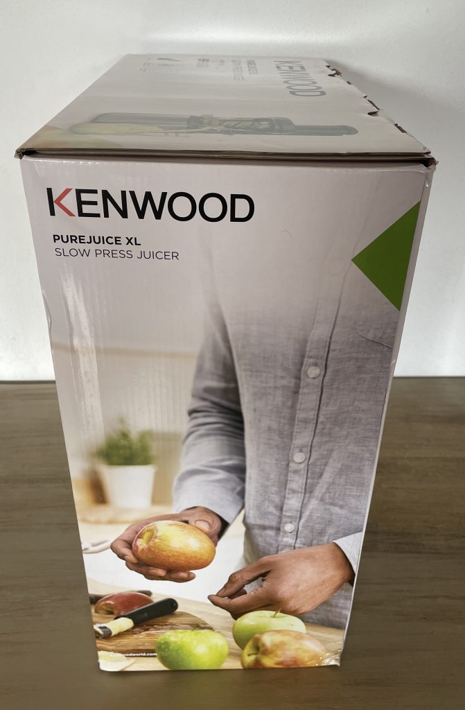 Kenwood PureJuice Pro JMP85.00SI Slow-Juicer im Karton von links