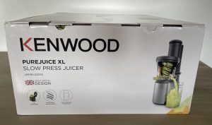 Kenwood PureJuice Pro JMP85.00SI Slow-Juicer im Karton von oben