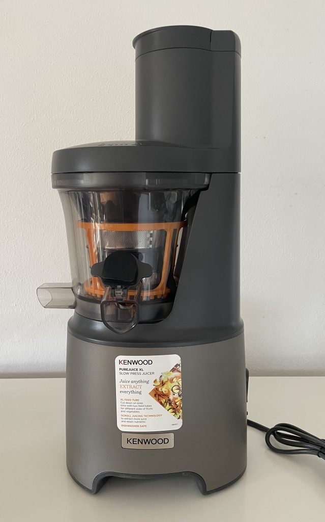 Kenwood PureJuice Pro JMP85.00SI Slow-Juicer von vorne
