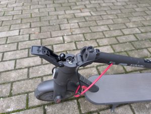 Klappmechanismus des Xiaomi 4 Lite E-Scooters