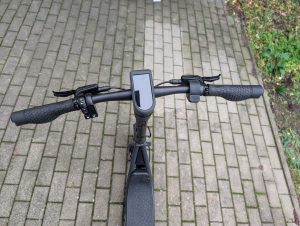 Lenker des Egret X+ E-Scooters von oben
