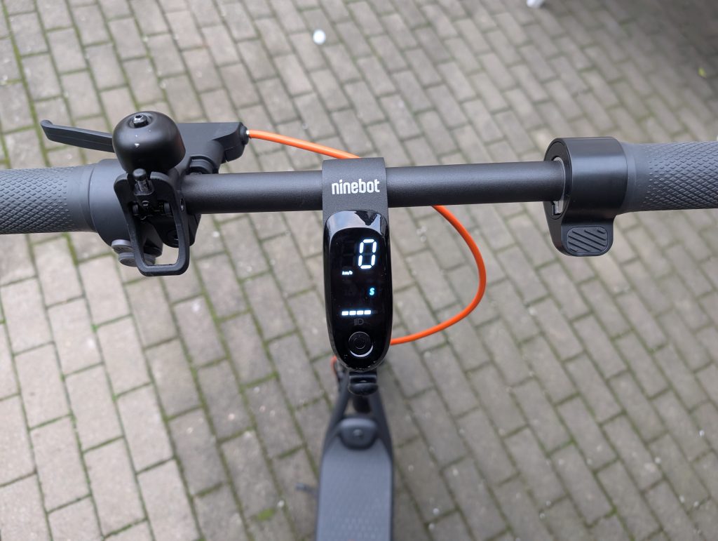 Lenker des Segway Ninebot F2 Pro E-Scooters