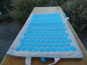 Mental-High Akupressurmatte aufgeklappt