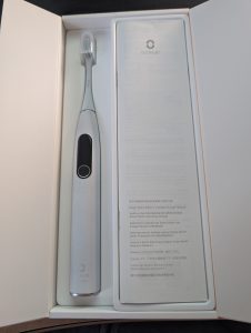 Oclean X Pro Elite Schallzahnbürste in Verpackung