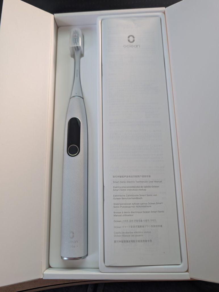 Oclean X Pro Elite Schallzahnbürste in Verpackung