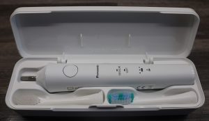 Panasonic EW-DL83 Schallzahnbürste im Reiseetui