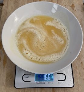 Panasonic MJ-L700KXE Slow-Juicer Saftausbeute 300 Gramm Äpfel