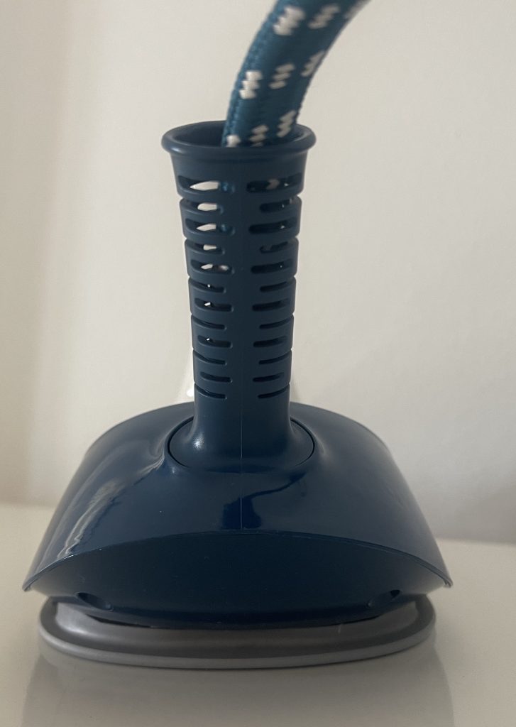 Philips PerfectCare Compact GC7844:20 Dampfbügelstation Bügeleisen von hinten