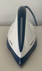 Philips PerfectCare Compact GC7844:20 Dampfbügelstation Bügeleisen von vorne