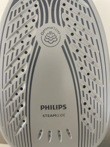 Philips PerfectCare Compact GC7844:20 Dampfbügelstation Nahaufnahme Bügelsohle
