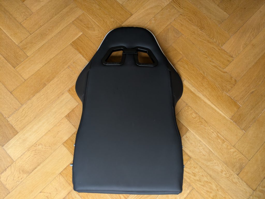 Rückenlehne des Robas Lund DX Racer 6 OHFD32NW Gaming Stuhls (2)