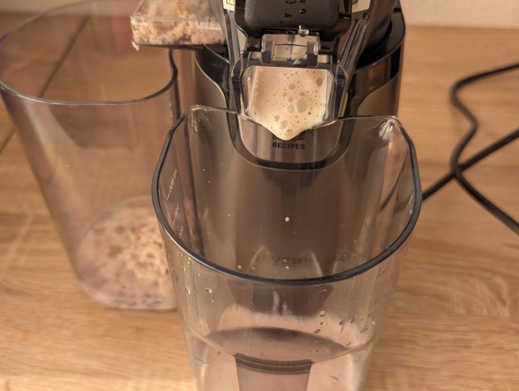 Severin ES 3571 Slow-Juicer Mandelmilch