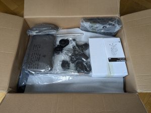 Verpackung des Dowinx LS 6689 Gaming-Stuhls geöffnet (3)