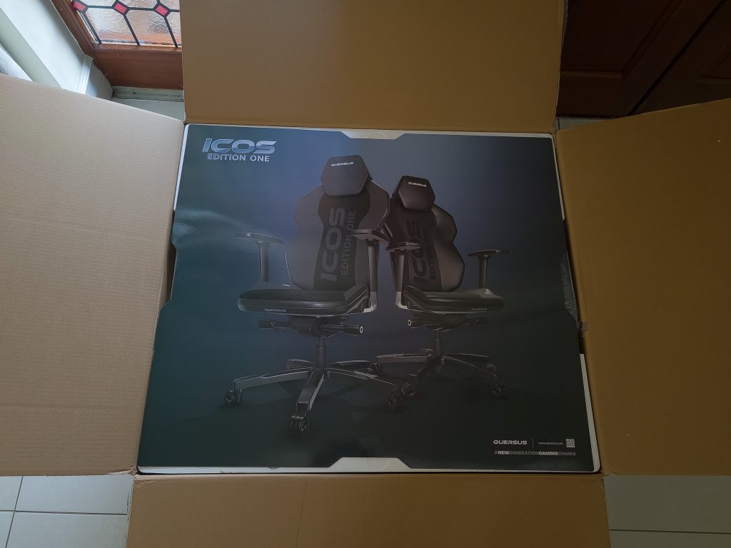 Verpackung des Quersus ICOS Edition ONE Gaming-Stuhls geöffnet (3)