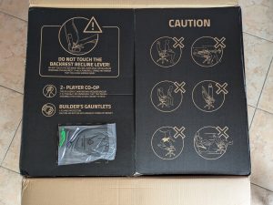 Verpackung des Razer Iskur V2 Gaming-Stuhls von oben (2)