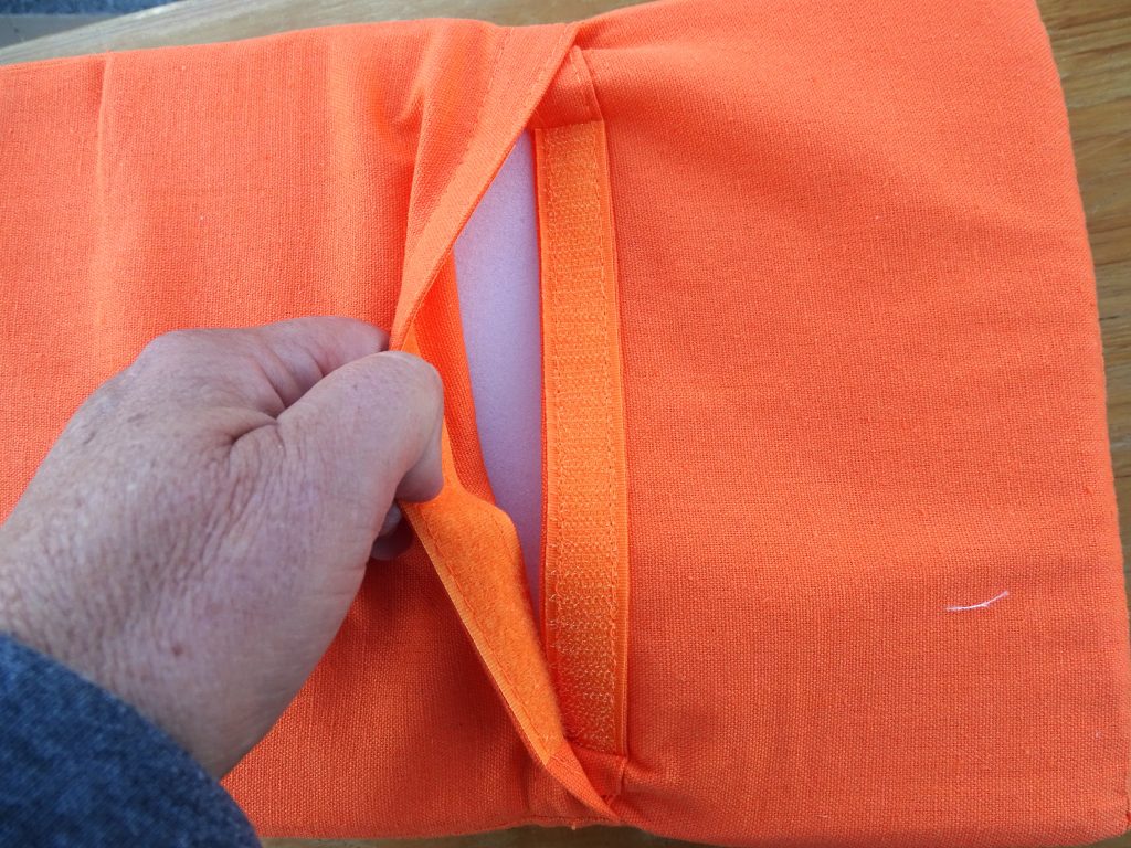 Wellax-Akupressurmatte Nackenkissen Klettverschluss Bezug abnehmbar
