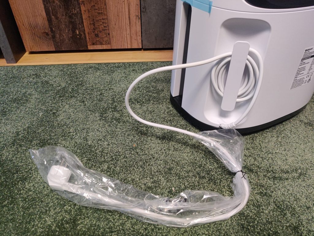 MeacoDry Arete Two Luftentfeuchter Kabel verpackt