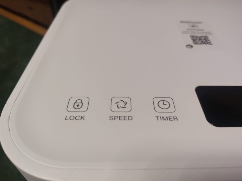 Pro Breeze PB-18 Luftentfeuchter Bedienfeld gezoomt