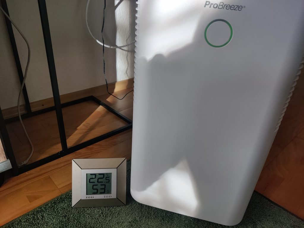 Pro Breeze PB-18 Luftentfeuchter Luftfeuchtigkeit am Schluss